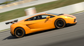 Drive a Lamborghini on a circuit